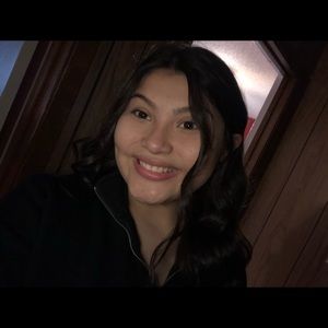 Meet your Posher, Neida